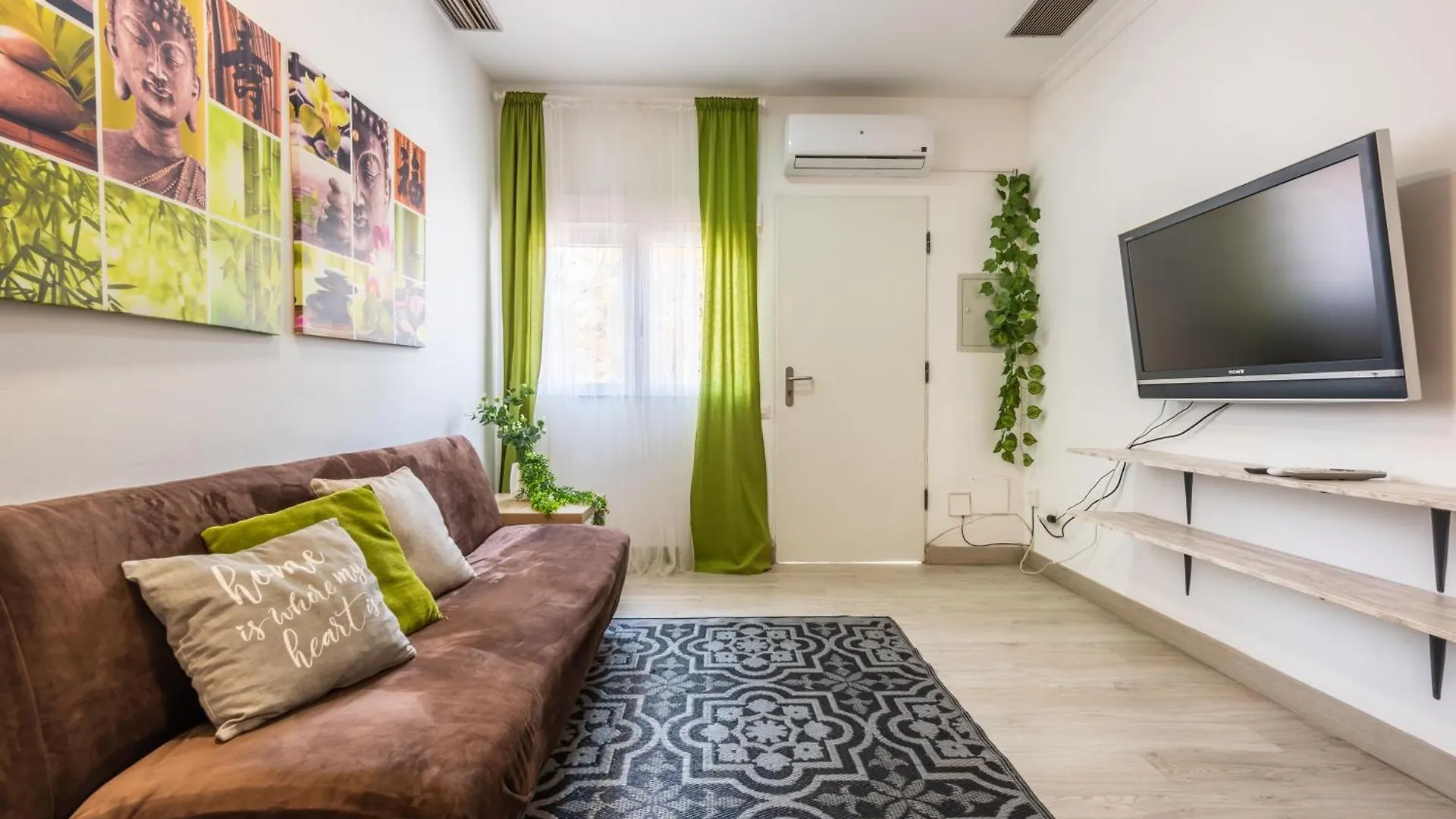 Apartamentos Estepona Centro L-Ll España